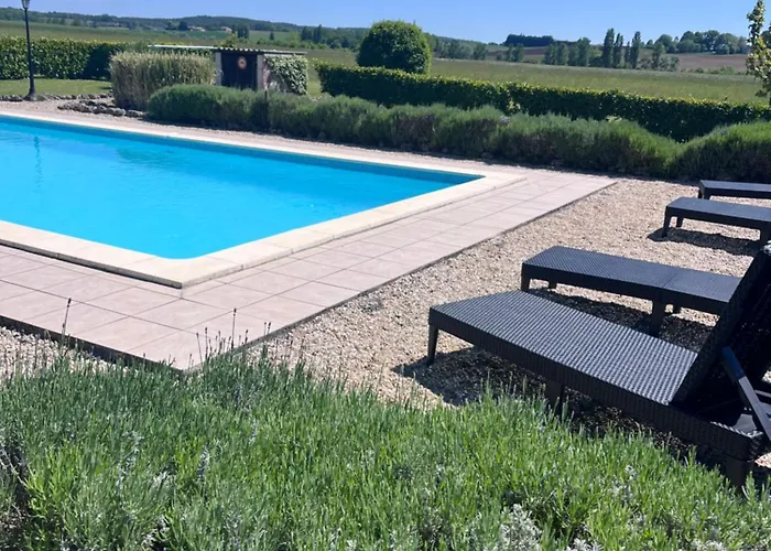 Les De Yanaely - Primel Сasa de vacaciones Juignac